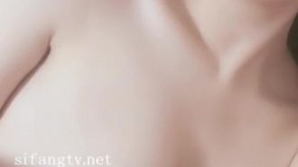 留英妹妹Moolan性愛私拍流出~被外籍男友扛腿猛操白嫩好身材一次放送！