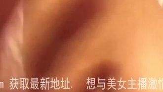 上海の小娘、逃げたいって言ってたから、イキたくないなら身をよじってね！