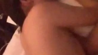 兄の彼女を民宿に連れ込んでこっそりセックス！明け方にまた来てね！