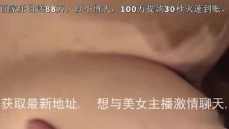 健身美臀妹，早就趴好上我让了！今天的肉棒也不能让她失望~