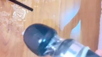 黑长直小姑娘~暗魔棒玩穴还不够！