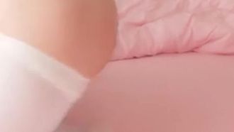 萌白酱VIP视频 白丝纯洁白虎一线天馒头逼