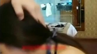 Internet celebrity Sister Dou Ya, who plays the role of model Xiaoli, was asked to take a shower and change into sexy underwear during a hotel interview with a director. There are hidden rules for oral sex and facial cumshots. If you give up, you will get something!