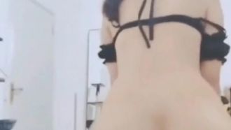 最新晋微博网红美女『柠檬喵酱』520高级VIP会员版-镜中自己操的嗷嗷叫 无套骑乘猛操 高清私拍 高清720P版