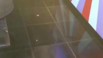 独家推荐猥琐帅气小伙KTV包间私约气賍美女K歌艳舞后边唱边啪啪超刺激～720P高清
