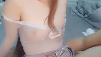 顏值不錯妹子情趣裝雙人啪啪口交舔JJ抽插上位騎乘很是誘人很是誘惑喜歡不要錯過