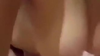 36F大奶空姐~才剛下機就來找我啪啪啪~飛機上欲求不滿~只好到陸地上找慰藉~