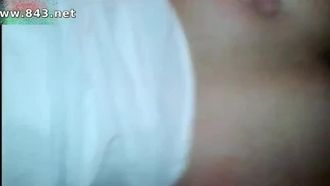 If you like daddy, don't go to class tomorrow. Brother 91 Feng went out with a flashlight and entered from behind with a fat ass and G-boobs. The college girl was afraid that people would see her, so she shut her down and went back to the hotel to continue fucking with lewd dialogue.