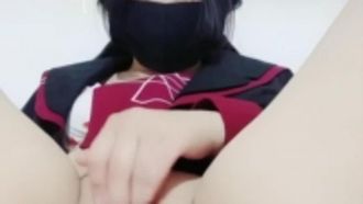 學生妹制服高潮假屌猛操狂噴水