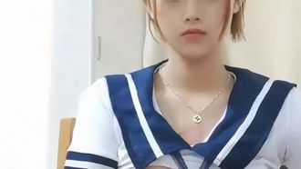 骚货E奶洋洋新人高顔值萌妹自慰啪啪