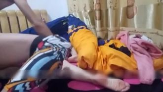 My unconscious sister-in-law let me play with me on the bed