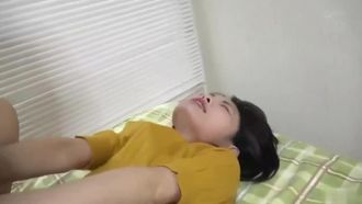 A handsome man meets a beautiful woman! What will happen if I take it back to my room (blindfolded) and have sex with the ugly guy on the way and he cums inside me? !