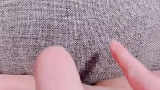 福利姬 極品白皙粉嫩網紅美少女『裡面有』黑絲制服女祕書淫語挑逗