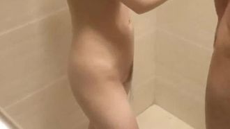 櫻子與大表哥浴室激情奮戰
