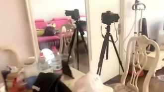 Big breasted lustful girl seduces the delivery boy and fucks her twice in a row