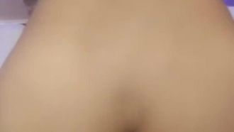 高颜值极品性感美女秘书为了升职加薪不惜酒店被公司领导潜规则使出全部技能伺候他干到喷水了又从后面继续操国语