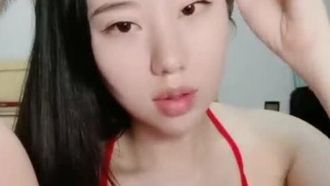 (刘思思)美女和炮友啪啪大秀 最后口爆