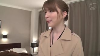 새하얀 풍만 엉덩이를 굴복시키는 욕망 불만인 미국인 아내의 추잡한 고기 성활 준 러브 조이