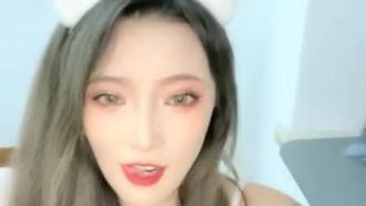 【世界の水密桃】セクシーな刺青美女が透けレースの下着を着てオナニー