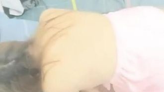 (颜射颜射女神)被两个男人任意玩弄  美乳闺蜜乱入疯狂4P