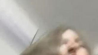 (麻辣王子)巨乳妹子和黃毛男友啪啪