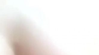 你們心目中的女神，卻是一隻小母狗~ 大陸網紅情侶自拍流出! 叫聲可射!