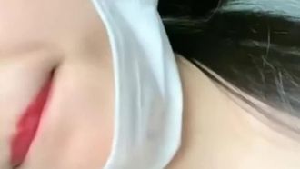 野外で「リー・フェイアー」と究極の巨乳セックス、車の中でバイブ責め、欲情してホテルデートして大きな胸を揺らしながら濃厚セックス