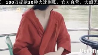 インターネットのトップセレブ「北京の天使」ワン・ドンの若手モデル「ジエ・ガー」の8月の最新作「隠しコーナー」が公園で完全に露出