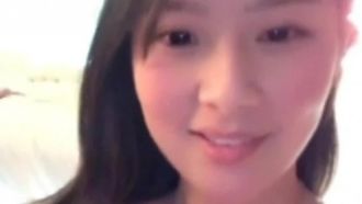 米国ラスベガスに移住したヘナニーズ美人（LAキティ）は、裕福なセックスパートナーとセルフィーを撮り、ファンと興味深い会話を交わした。