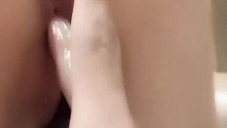 170cm長腿空姐嬌妻被大屌單男開發後的性生活