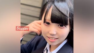 FC2PPV 4077629 【No】让男人心痒痒的地下偶像红羽酱！ ！ 18岁，美穴美臀♪放学回家途中对新鲜J○大量授精！ ！