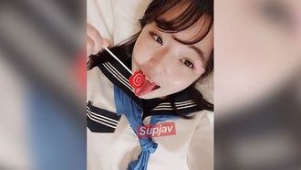 FC2PPV 4550845 ★首销特别折扣★ [无码] 18岁的人会做那么多吗？ ！多汁美味的身体...一根粗大的鸡巴被插入又热又湿的18岁裂缝中！ ！性感衣着淫荡动物园管理员/Tsubomi（18岁）