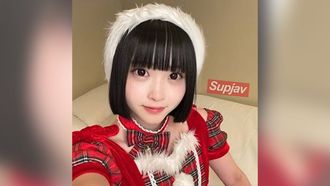 FC2PPV 4673769我得到了可愛的Yuna-chan穿聖誕節角色扮演