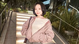 SIRO-5513 “一想到被監視我就濕了。22歲的伊藤，身體對被拍照有反應。她是一名理髮師，沒有男朋友，過著優先考慮快樂而不是愛情的生活。她因為向別人炫耀而興奮，她的性慾如此強烈，以至於弄髒了她的內褲，她在鏡頭前釋放自己。她起伏的大屁股，在口交時她的手指玩弄自己的乳頭，她的 即使當她的臀部彎曲時，射精也不會停止——一個名為“奇聞趣事”的性披露文件。” 【初拍】AV在線申請→AV體驗拍攝2392