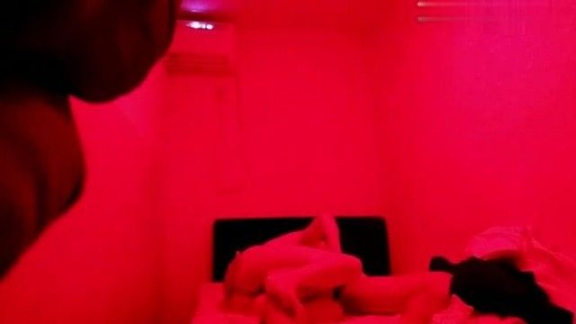 大鸟兄弟县城洗浴中心体验大胸瓦妹妹的大保健全套服务_G