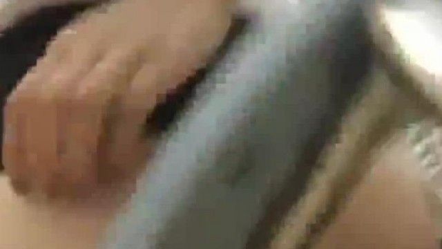 “儿子想妈妈了来妈妈赏你点口水”对白淫荡下流OL办公职