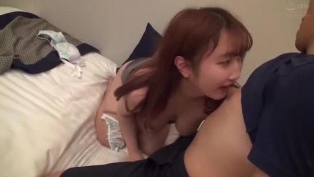 고학력 여대생 한정! 당신보다 인기있는 친구 소개해주세요! 가장 친한 친구 ● 여기에 방금 넣은 생 ● 포를 뭉개 꽂아 우수한 난자와 연속 아이 만들기 질 내 사정 SEX! 얼굴◎, 몸