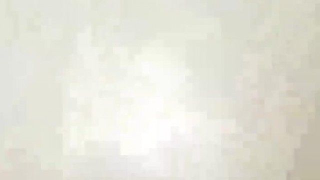 大人の女性のためのセクシーストッキングとハイヒール (1)