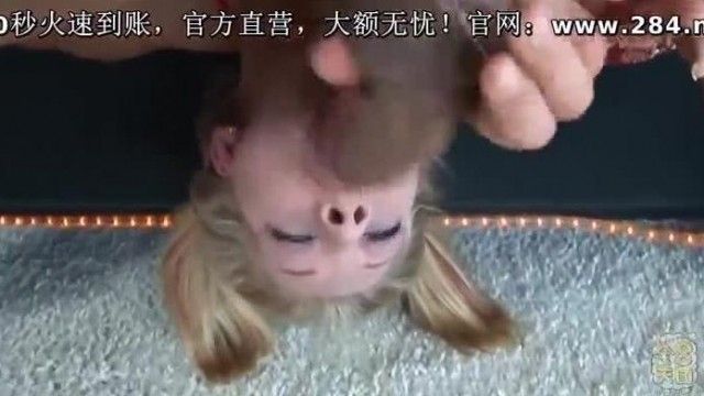 金8天国  リア ロキシー 突然！！イラマチオ インタビュー中の現役女子大生のお口に突然チンポを突っ込んでみたら・・