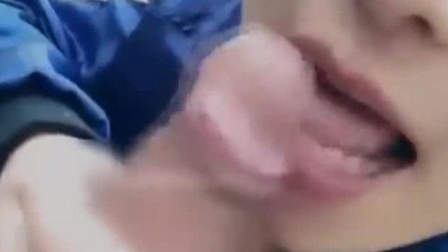 5704 - 순진해 보이는 앵커와 자주 함께 달리던 주자는 커플로 발전했다.