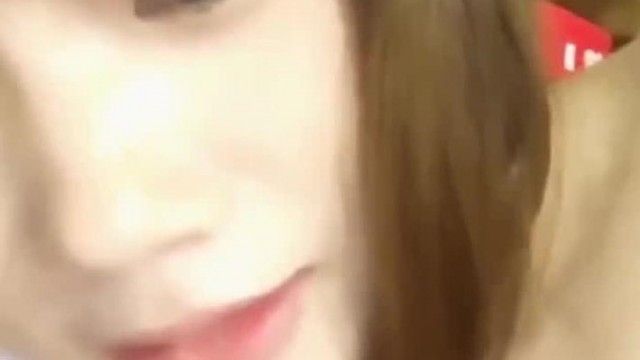 5468-挺漂亮的萌妹子表演逼逼抽煙露逼尿尿視訊大秀