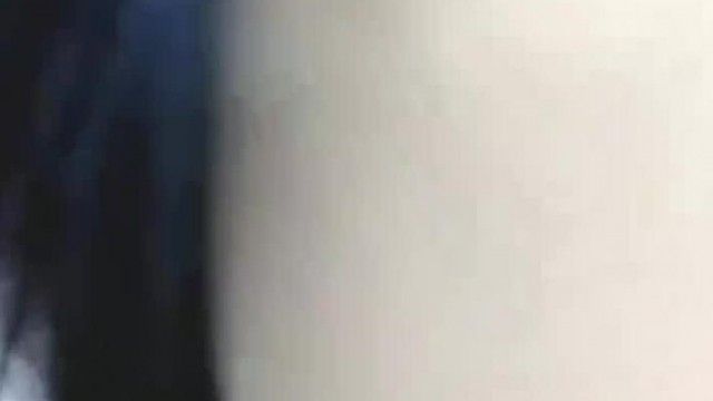 5212-皮肤很白的萝莉萌妹和大叔粉丝开房约炮貌似干了