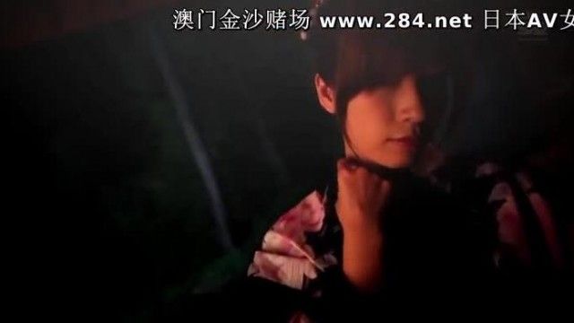 交わる体液、濃密セックス 人目もはばからず熱い結合編 奥田咲