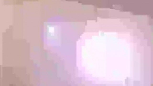 全裸脱光玩滴蜡奶子很挺，道具插逼很有激情，高潮浪叫不断