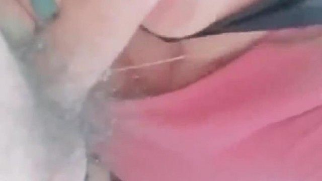 叶子和闺蜜勾搭男人激情啪啪