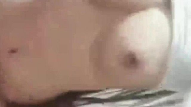 美少女戰士CC完美展示處女的清純胴體~淫語騷浪求操小穴