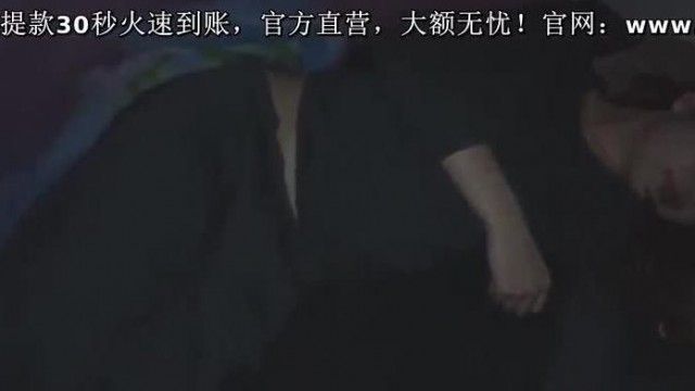 泻怪盗迷J系列白净女白领会餐畀套路迷醉带到住所扒光尽