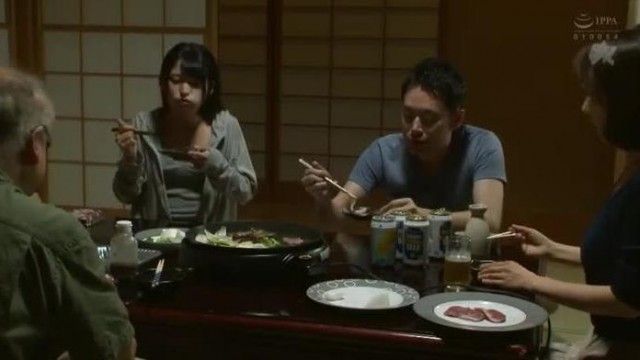 夏休みで田舎に帰省した三日間、従妹に欲望剥き出しでハメまくった中出し記録。 渚みつき