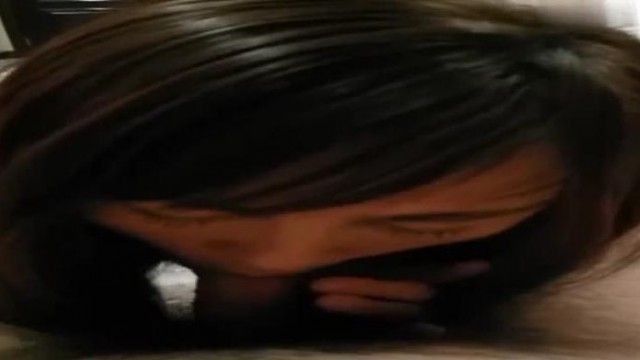叫妹妹看店自己出來約砲的輕熟女老闆娘