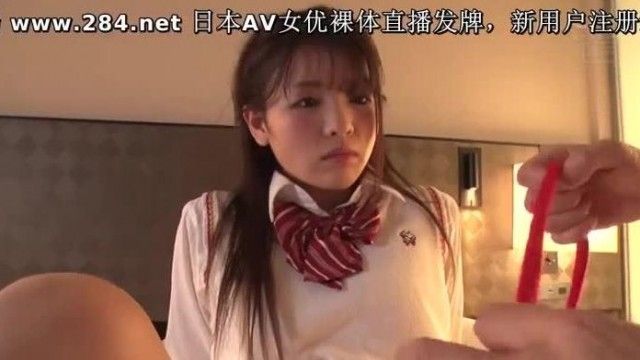 HND-829 神待ち少女孕ませプレス 家に泊めてくれる大嫌いなオヤジからねっちょり追撃ピストン気持ち良すぎだけど悔しいからイってるのを隠し続けた3日間。 永瀬ゆい